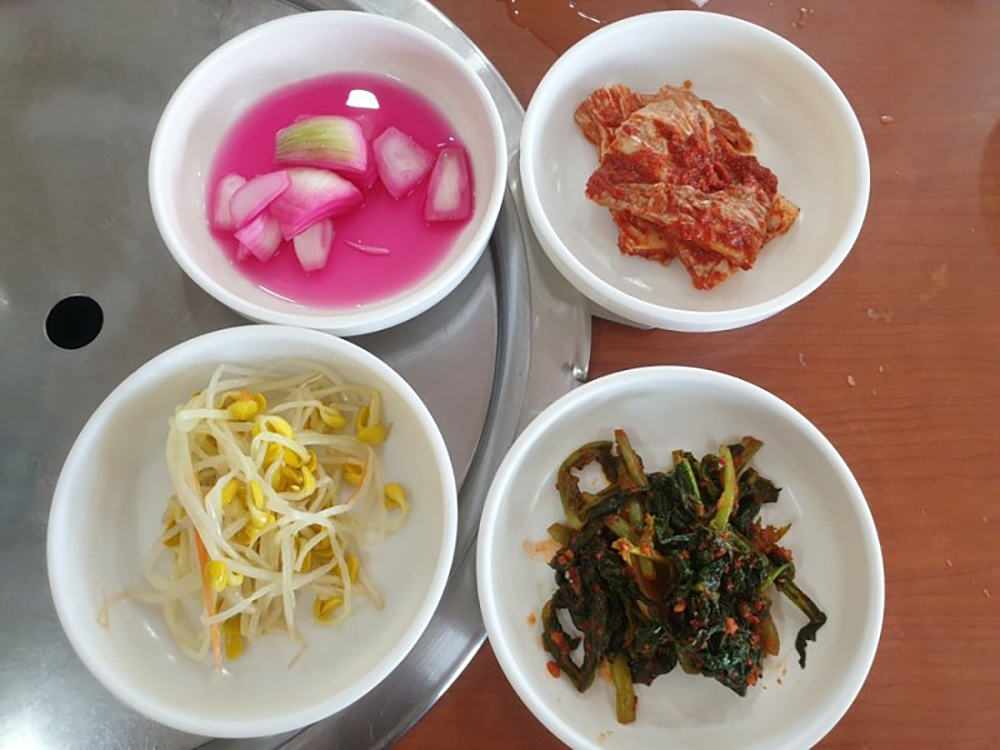 도치돌가든 애월 제주_제주시_도치돌한우숯불_상차림 (사진: 한국관광공사)