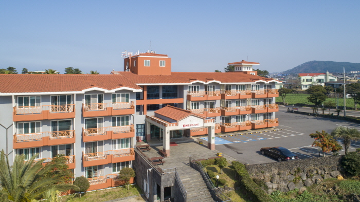 토비스콘도 제주 애월 토비스콘도_신관 외부전경 (사진: 한국관광공사)