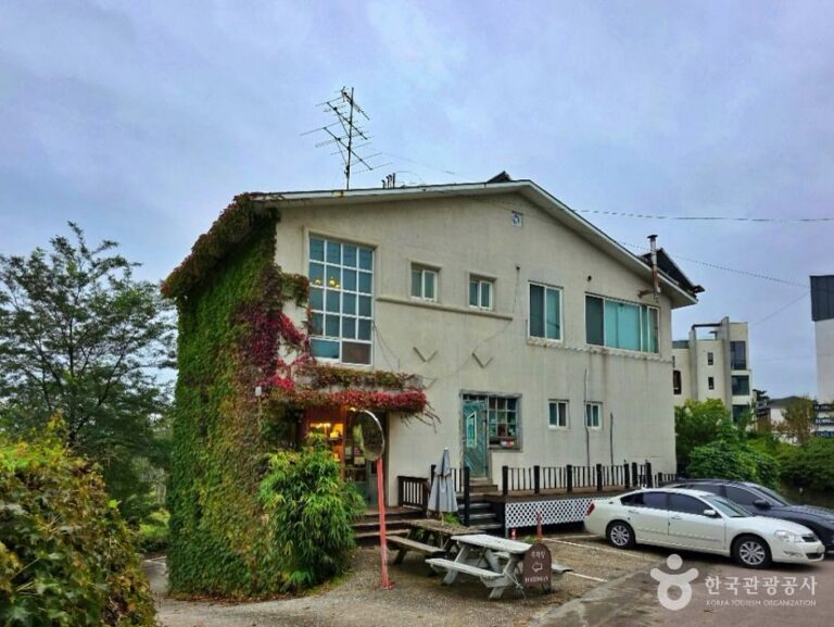 보헤미안 박이추커피 강릉 대표이미지 (사진: 한국관광공사)