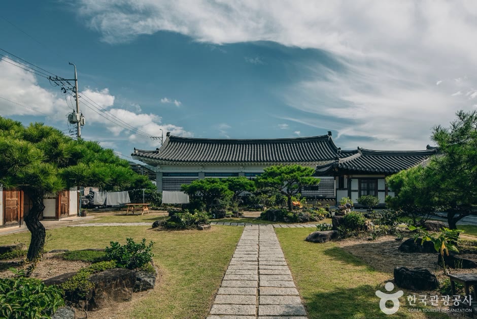 경주한옥1번가 경주 _내부전경 (사진: 한국관광공사)