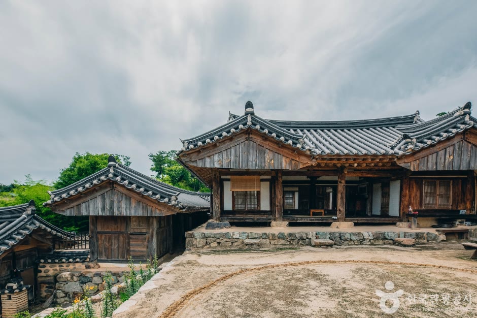 향단 경주 _내부전경 (사진: 한국관광공사)