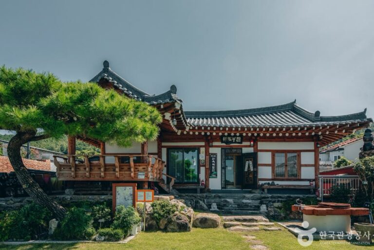 여수한옥체험관 여수 _외부전경 (사진: 한국관광공사)