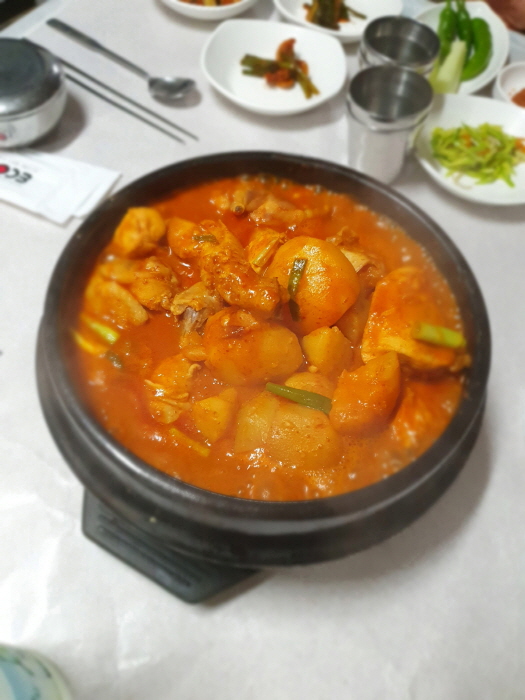 [백년가게]신촌매운탕 남원 _음식 (사진: 한국관광공사)