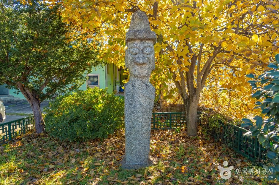 남원 실상사 석장승 남원 남원_ (4) (사진: 한국관광공사)
